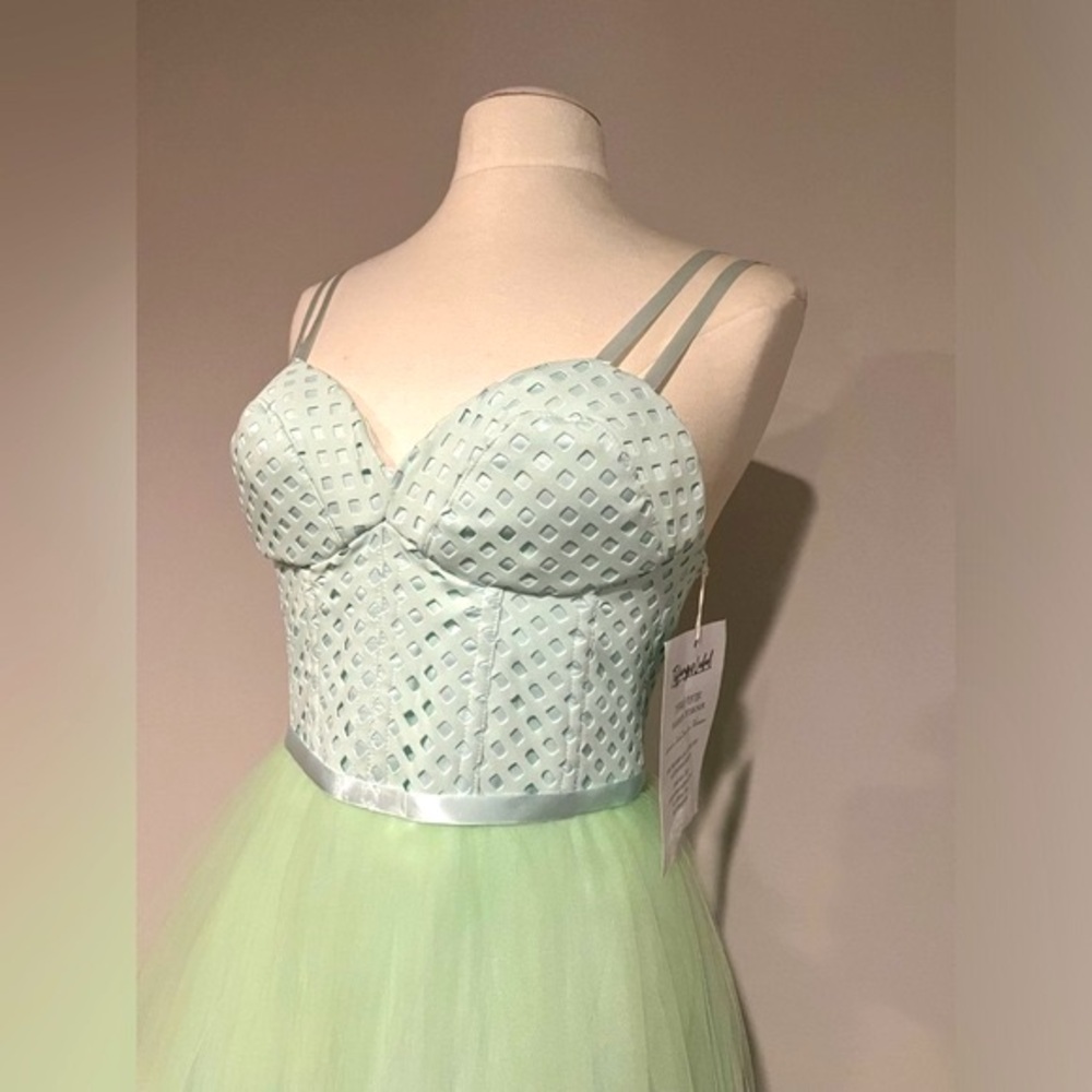 HANDMADE TIFFANYSLABEL GREEN DRESS EMBROIDERED TEXTURE TOP | TULLE | M(6-8) - Picture 8 of 10